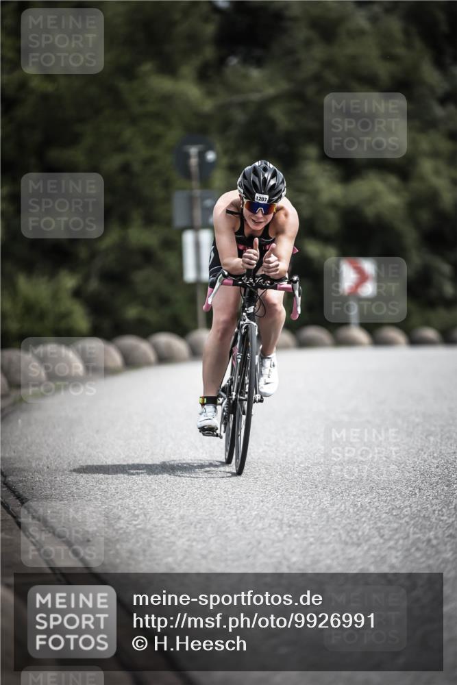 21.06.2026 - 29. Vierlanden-Triathlon H.Heesch http://msf.ph/oto/9926991 21.06.2026 13:30:37 Radfahren 1207 meine-sportfotos.de
