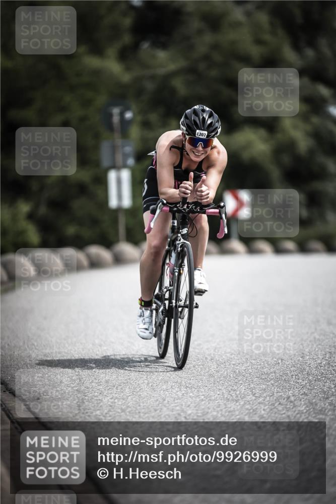 21.06.2026 - 29. Vierlanden-Triathlon H.Heesch http://msf.ph/oto/9926999 21.06.2026 13:30:37 Radfahren 1207 meine-sportfotos.de