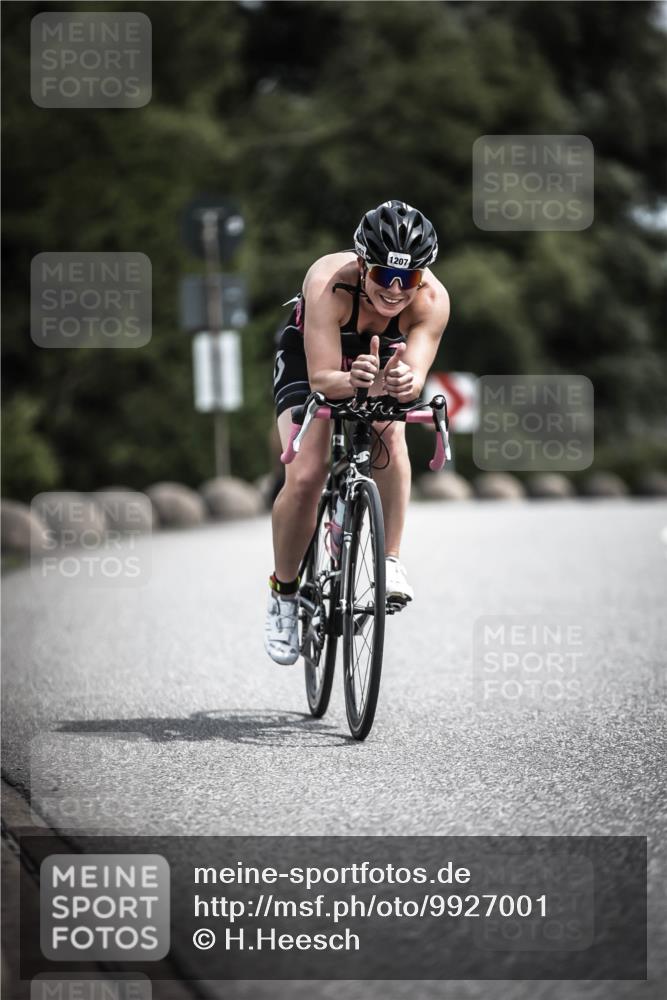 21.06.2026 - 29. Vierlanden-Triathlon H.Heesch http://msf.ph/oto/9927001 21.06.2026 13:30:37 Radfahren 1207 meine-sportfotos.de