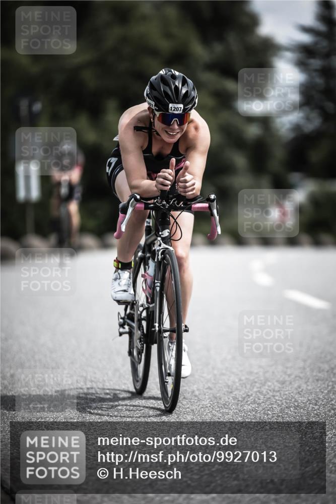 21.06.2026 - 29. Vierlanden-Triathlon H.Heesch http://msf.ph/oto/9927013 21.06.2026 13:30:37 Radfahren 1207 meine-sportfotos.de