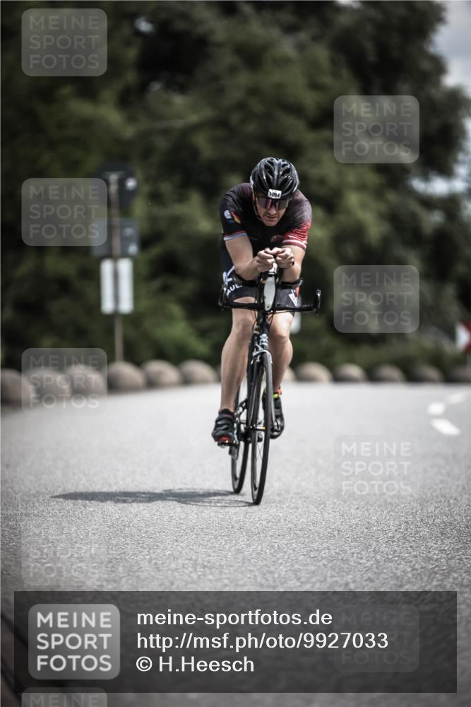 21.06.2026 - 29. Vierlanden-Triathlon H.Heesch http://msf.ph/oto/9927033 21.06.2026 13:30:39 Radfahren 1094 meine-sportfotos.de