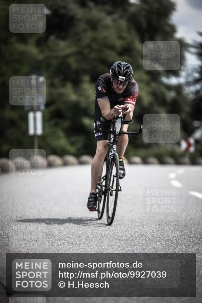 21.06.2026 - 29. Vierlanden-Triathlon H.Heesch http://msf.ph/oto/9927039 21.06.2026 13:30:39 Radfahren 11, 0, 1094 meine-sportfotos.de