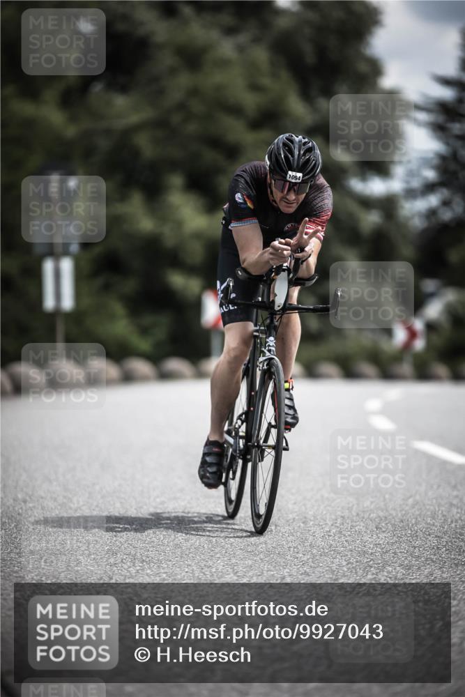 21.06.2026 - 29. Vierlanden-Triathlon H.Heesch http://msf.ph/oto/9927043 21.06.2026 13:30:39 Radfahren 11, 1094 meine-sportfotos.de
