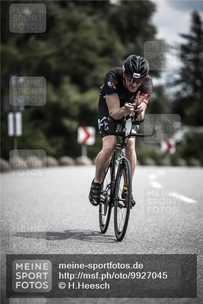 21.06.2026 - 29. Vierlanden-Triathlon H.Heesch http://msf.ph/oto/9927045 21.06.2026 13:30:39 Radfahren 1094 meine-sportfotos.de