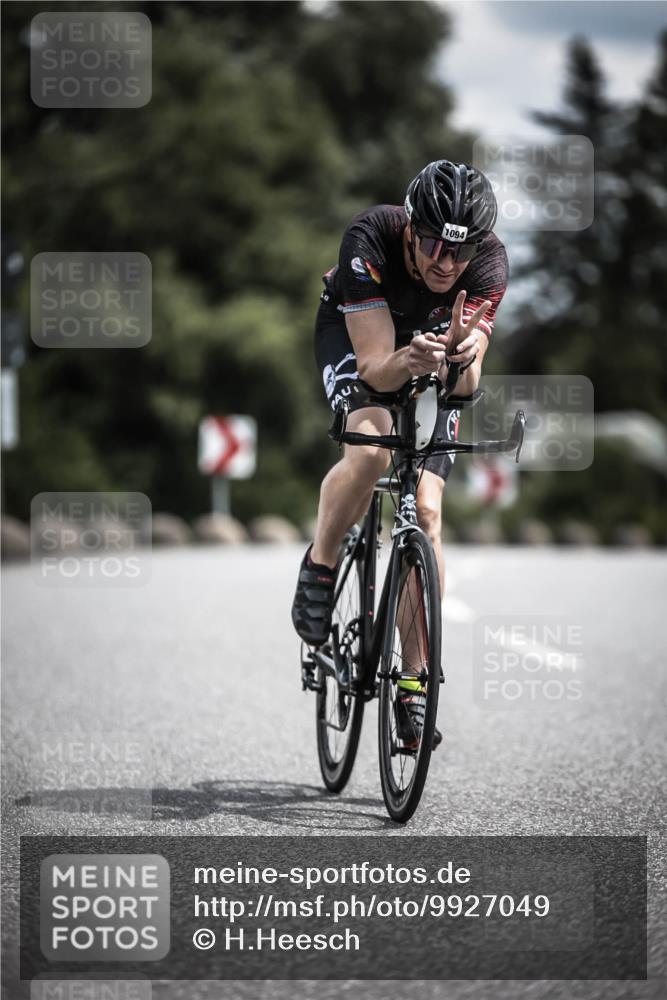 21.06.2026 - 29. Vierlanden-Triathlon H.Heesch http://msf.ph/oto/9927049 21.06.2026 13:30:39 Radfahren 1094 meine-sportfotos.de