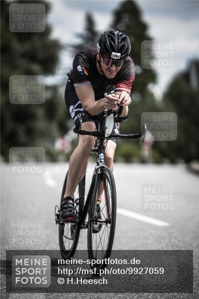 21.06.2026 - 29. Vierlanden-Triathlon H.Heesch http://msf.ph/oto/9927059 21.06.2026 13:30:40 Radfahren 1094 meine-sportfotos.de