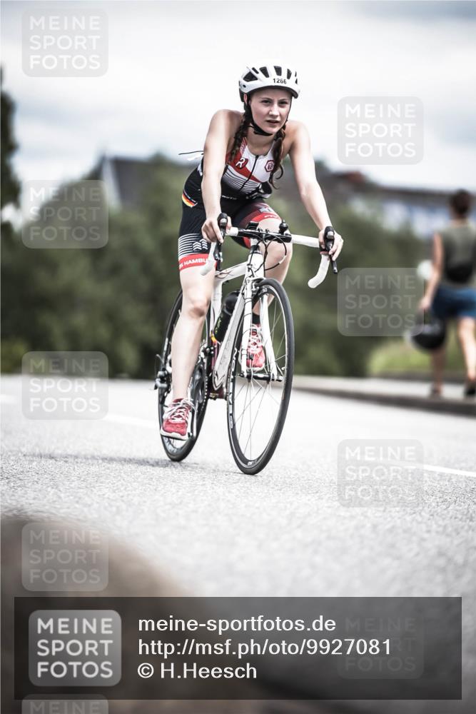 21.06.2026 - 29. Vierlanden-Triathlon H.Heesch http://msf.ph/oto/9927081 21.06.2026 14:54:35 Radfahren 1266 meine-sportfotos.de
