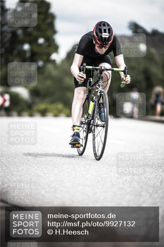 21.06.2026 - 29. Vierlanden-Triathlon H.Heesch http://msf.ph/oto/9927132 21.06.2026 14:54:59 Radfahren 1244 meine-sportfotos.de