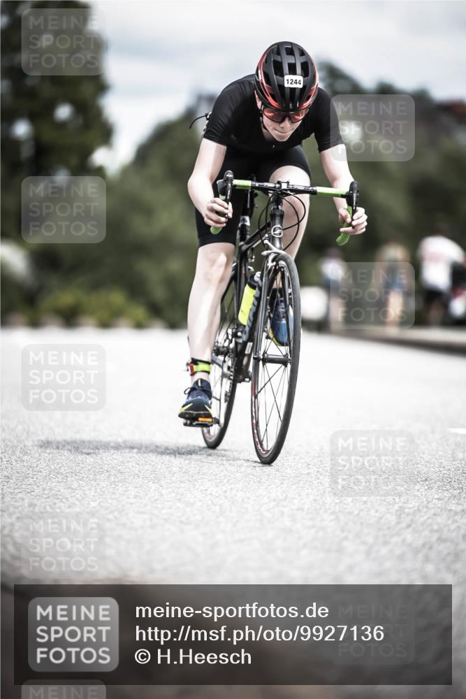 21.06.2026 - 29. Vierlanden-Triathlon H.Heesch http://msf.ph/oto/9927136 21.06.2026 14:54:59 Radfahren 1244 meine-sportfotos.de