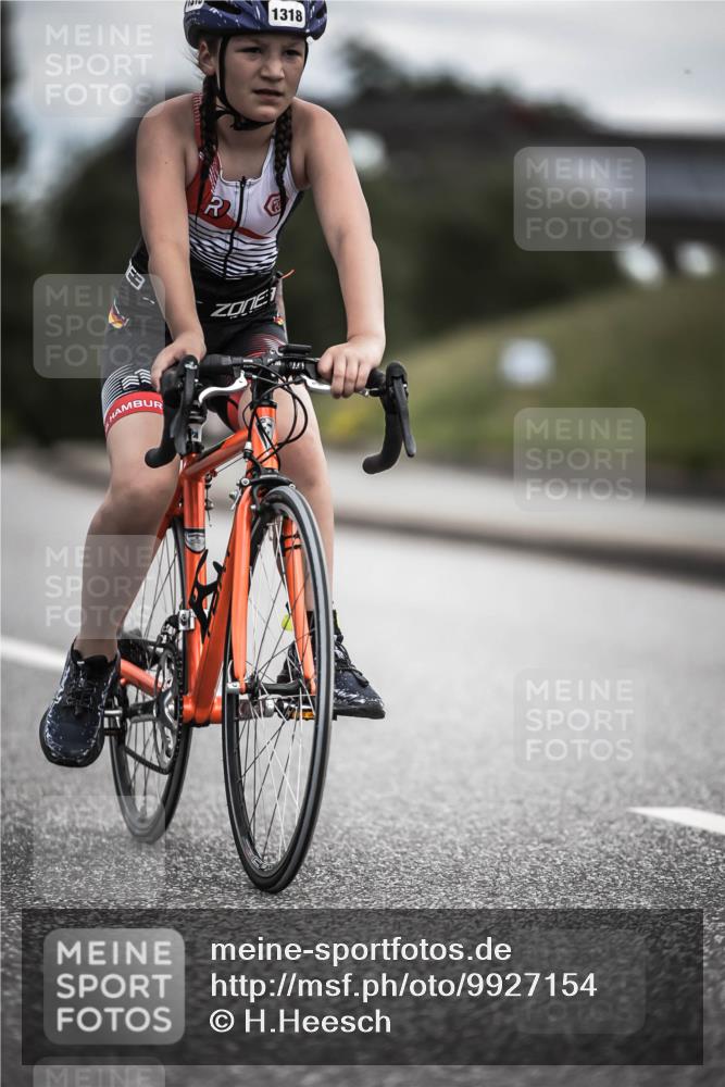 21.06.2026 - 29. Vierlanden-Triathlon H.Heesch http://msf.ph/oto/9927154 21.06.2026 15:02:19 Radfahren 1318 meine-sportfotos.de