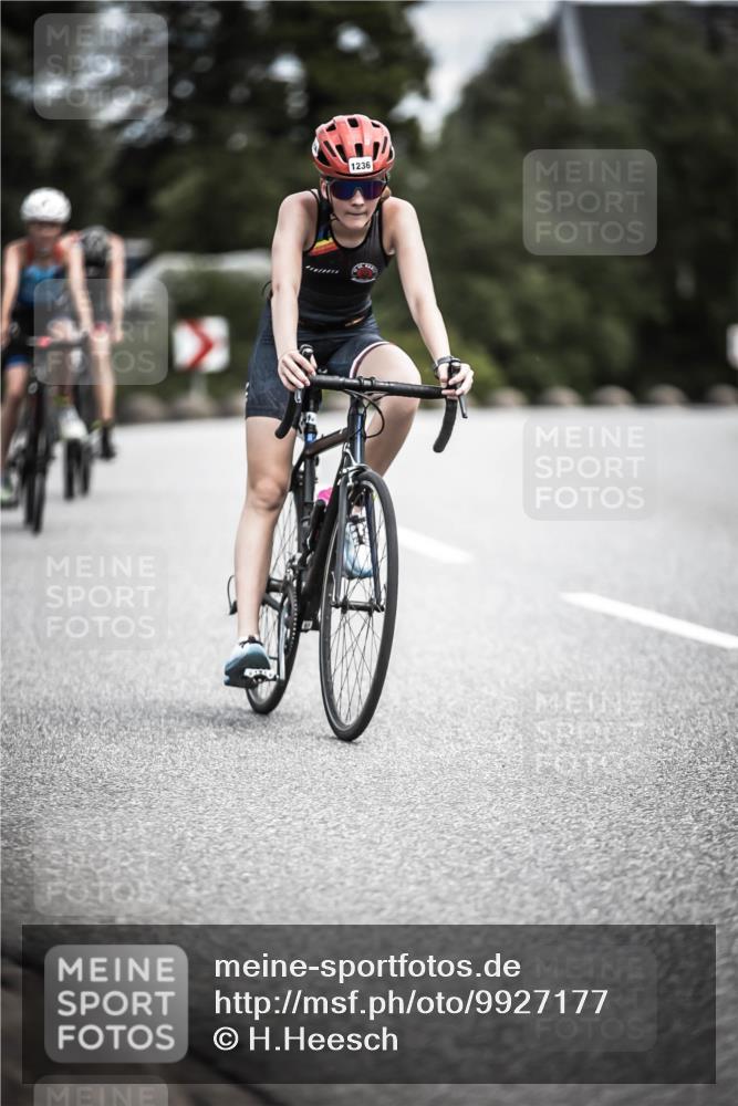 21.06.2026 - 29. Vierlanden-Triathlon H.Heesch http://msf.ph/oto/9927177 21.06.2026 14:55:29 Radfahren 1236 meine-sportfotos.de