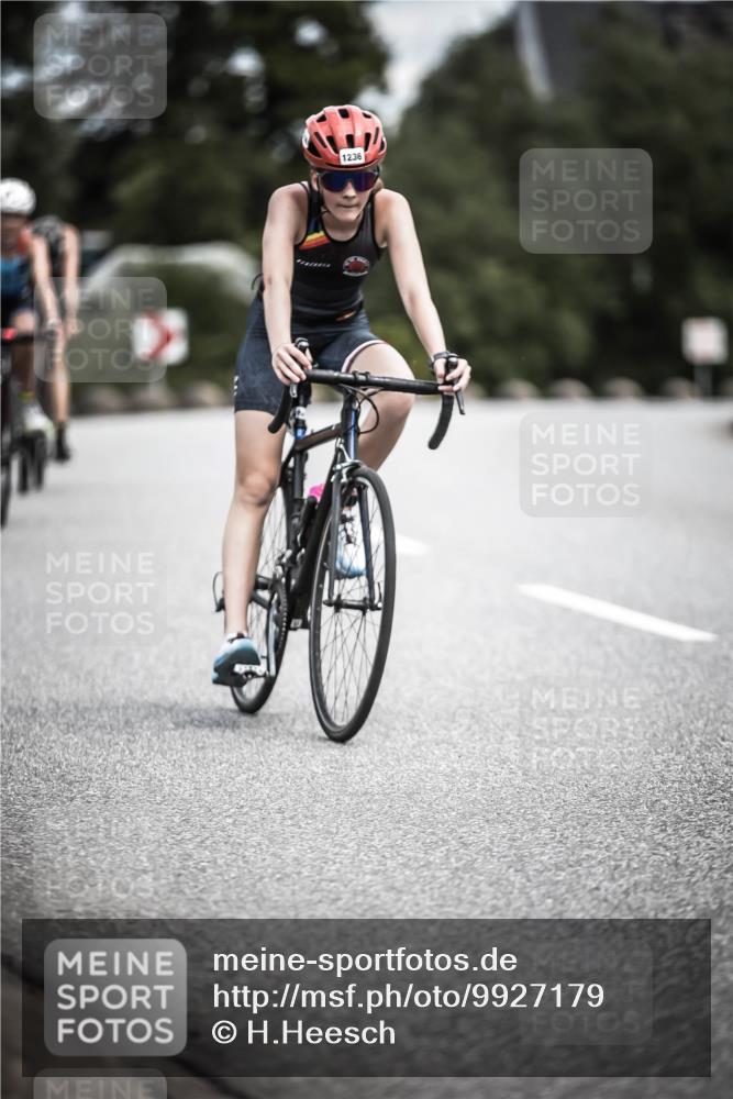 21.06.2026 - 29. Vierlanden-Triathlon H.Heesch http://msf.ph/oto/9927179 21.06.2026 14:55:29 Radfahren 1236 meine-sportfotos.de