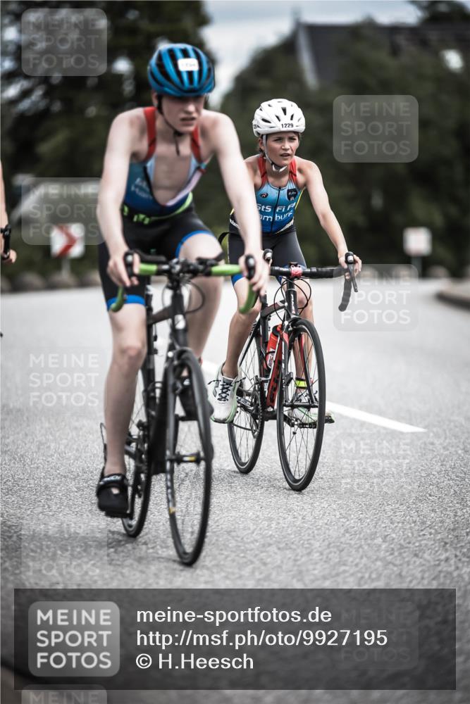 21.06.2026 - 29. Vierlanden-Triathlon H.Heesch http://msf.ph/oto/9927195 21.06.2026 14:55:31 Radfahren 1229 meine-sportfotos.de