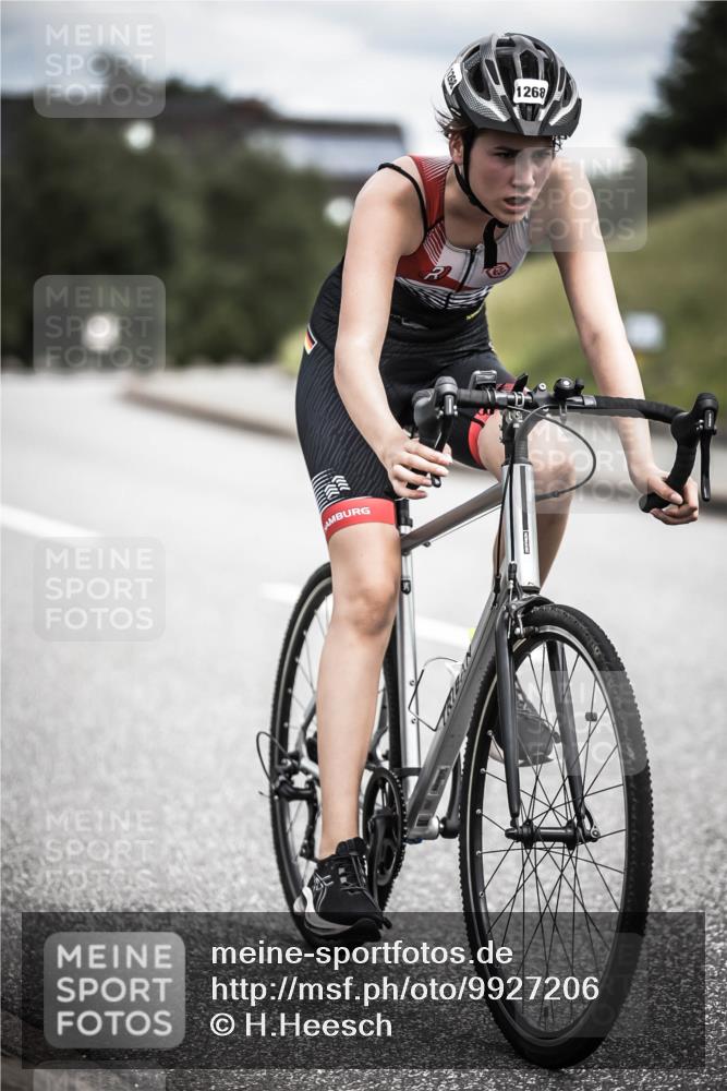 21.06.2026 - 29. Vierlanden-Triathlon H.Heesch http://msf.ph/oto/9927206 21.06.2026 14:55:33 Radfahren 1268 meine-sportfotos.de
