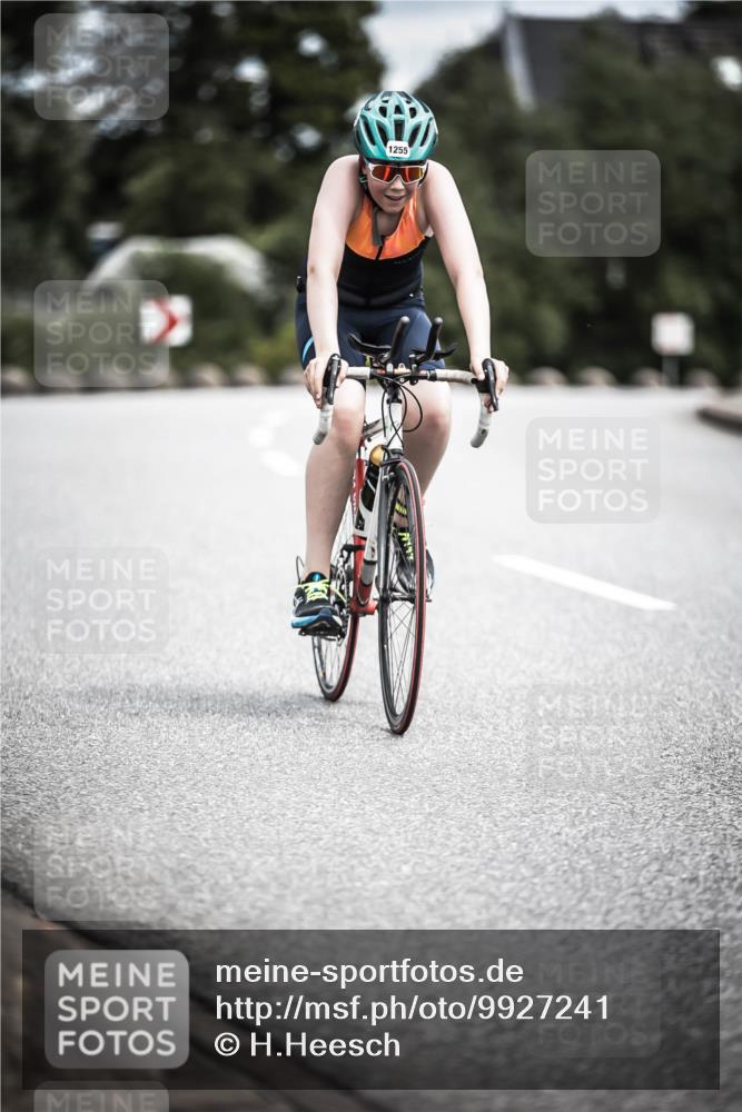21.06.2026 - 29. Vierlanden-Triathlon H.Heesch http://msf.ph/oto/9927241 21.06.2026 14:55:59 Radfahren 1255 meine-sportfotos.de