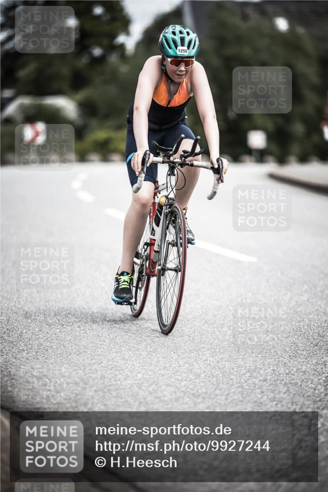 21.06.2026 - 29. Vierlanden-Triathlon H.Heesch http://msf.ph/oto/9927244 21.06.2026 14:55:59 Radfahren 1255 meine-sportfotos.de