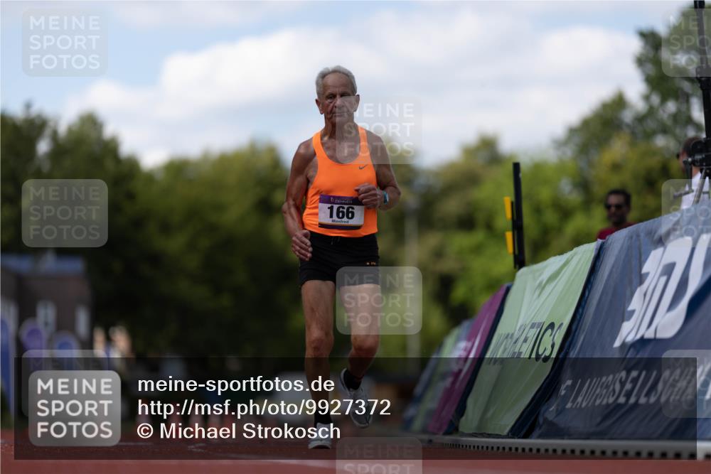 08.08.2026 - Nacht der Zehner Michael Strokosch http://msf.ph/oto/9927372 08.08.2026 14:56:06 Laufen 166 meine-sportfotos.de