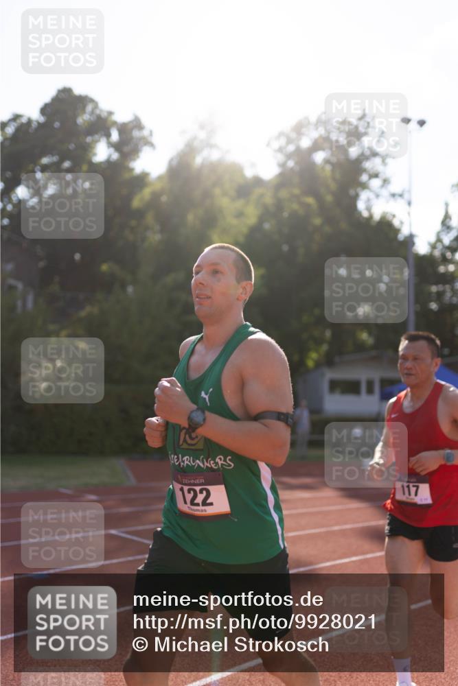 08.08.2026 - Nacht der Zehner Michael Strokosch http://msf.ph/oto/9928021 08.08.2026 17:34:14 Laufen 122, 117 meine-sportfotos.de