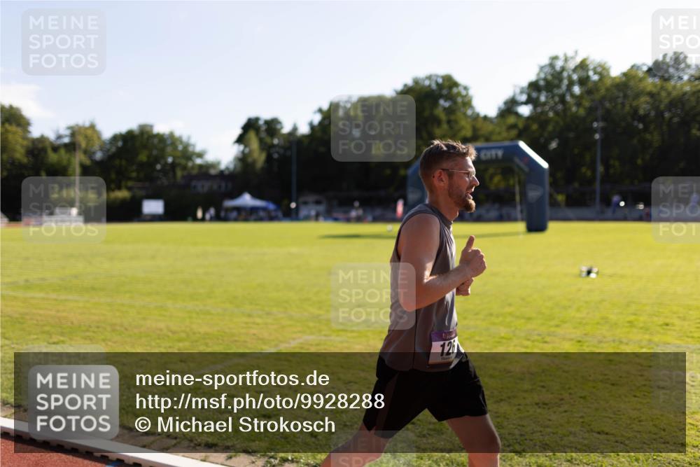 08.08.2026 - Nacht der Zehner Michael Strokosch http://msf.ph/oto/9928288 08.08.2026 17:45:14 Laufen 126 meine-sportfotos.de