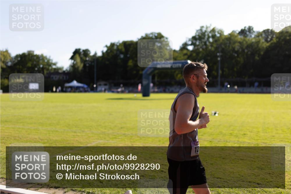 08.08.2026 - Nacht der Zehner Michael Strokosch http://msf.ph/oto/9928290 08.08.2026 17:45:14 Laufen 12 meine-sportfotos.de