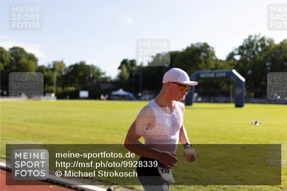 08.08.2026 - Nacht der Zehner Michael Strokosch http://msf.ph/oto/9928339 08.08.2026 17:45:43 Laufen 120 meine-sportfotos.de