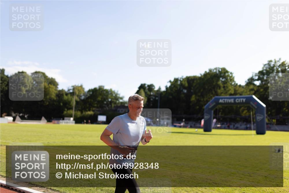 08.08.2026 - Nacht der Zehner Michael Strokosch http://msf.ph/oto/9928348 08.08.2026 17:45:45 Laufen 32 meine-sportfotos.de