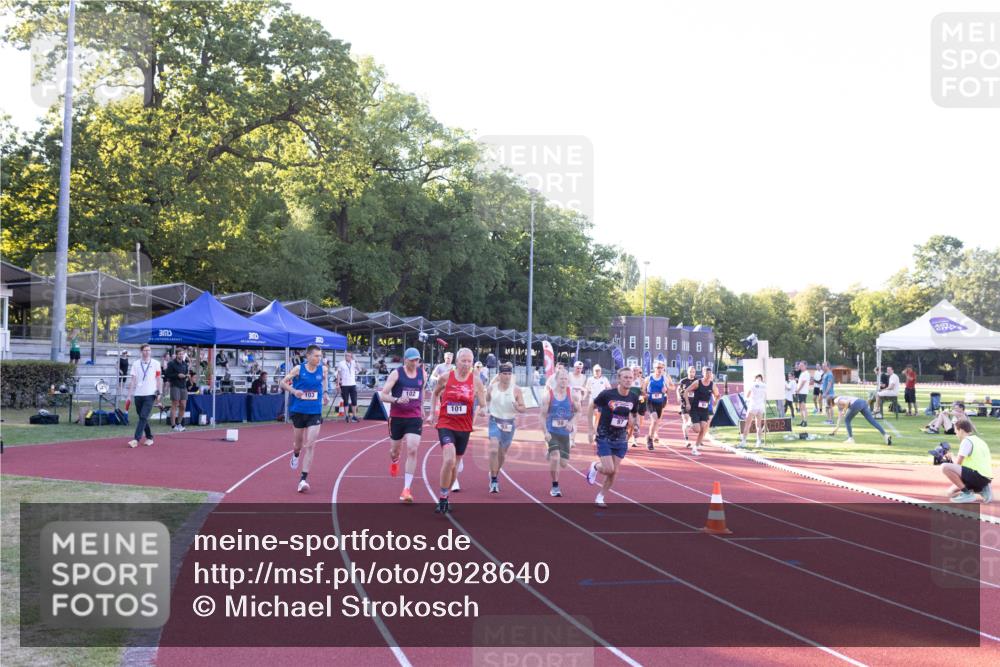 08.08.2026 - Nacht der Zehner Michael Strokosch http://msf.ph/oto/9928640 08.08.2026 18:12:20 Laufen 0, 02, 86, 101, 103, 102 meine-sportfotos.de