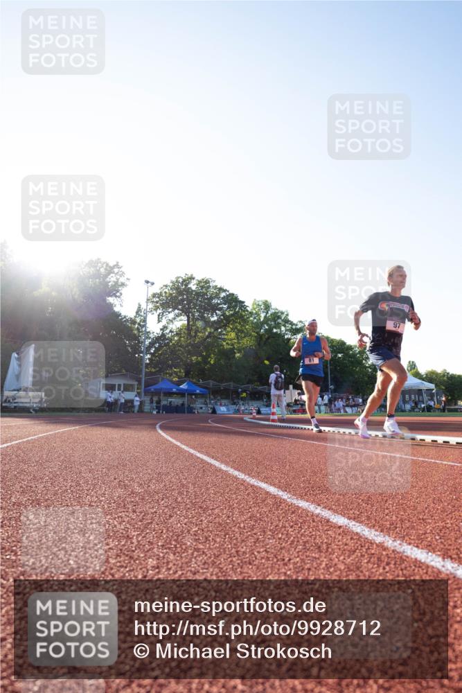 08.08.2026 - Nacht der Zehner Michael Strokosch http://msf.ph/oto/9928712 08.08.2026 18:16:43 Laufen 81, 97 meine-sportfotos.de