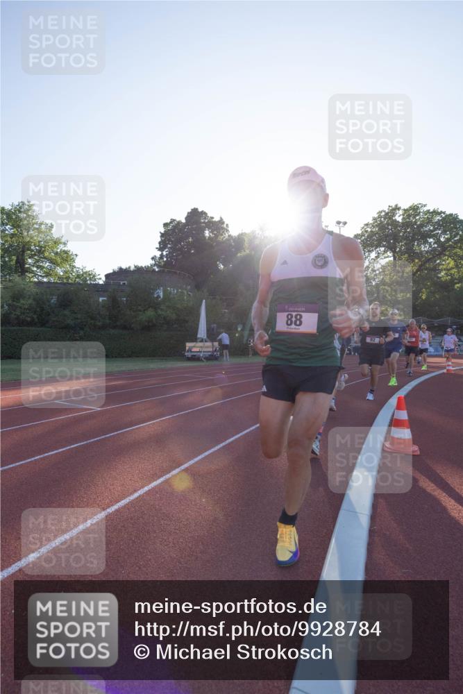 08.08.2026 - Nacht der Zehner Michael Strokosch http://msf.ph/oto/9928784 08.08.2026 18:18:22 Laufen 88, 82 meine-sportfotos.de