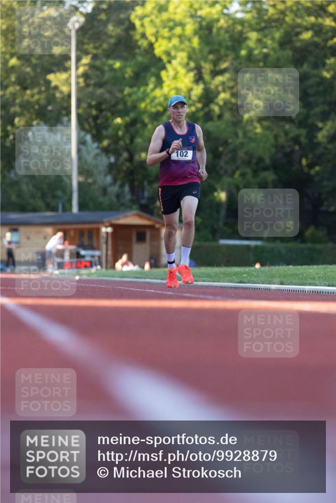 08.08.2026 - Nacht der Zehner Michael Strokosch http://msf.ph/oto/9928879 08.08.2026 18:21:50 Laufen 102 meine-sportfotos.de