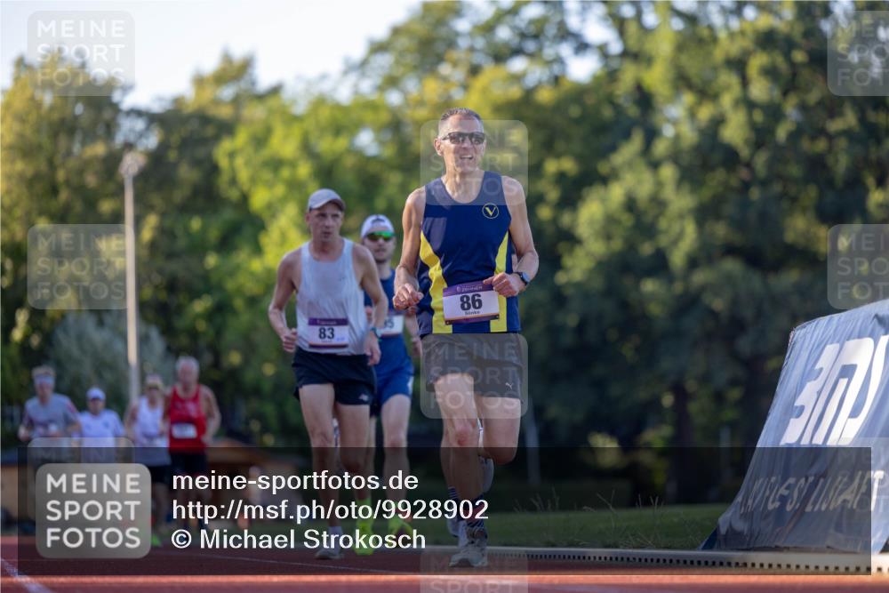 08.08.2026 - Nacht der Zehner Michael Strokosch http://msf.ph/oto/9928902 08.08.2026 18:22:53 Laufen 83, 86 meine-sportfotos.de