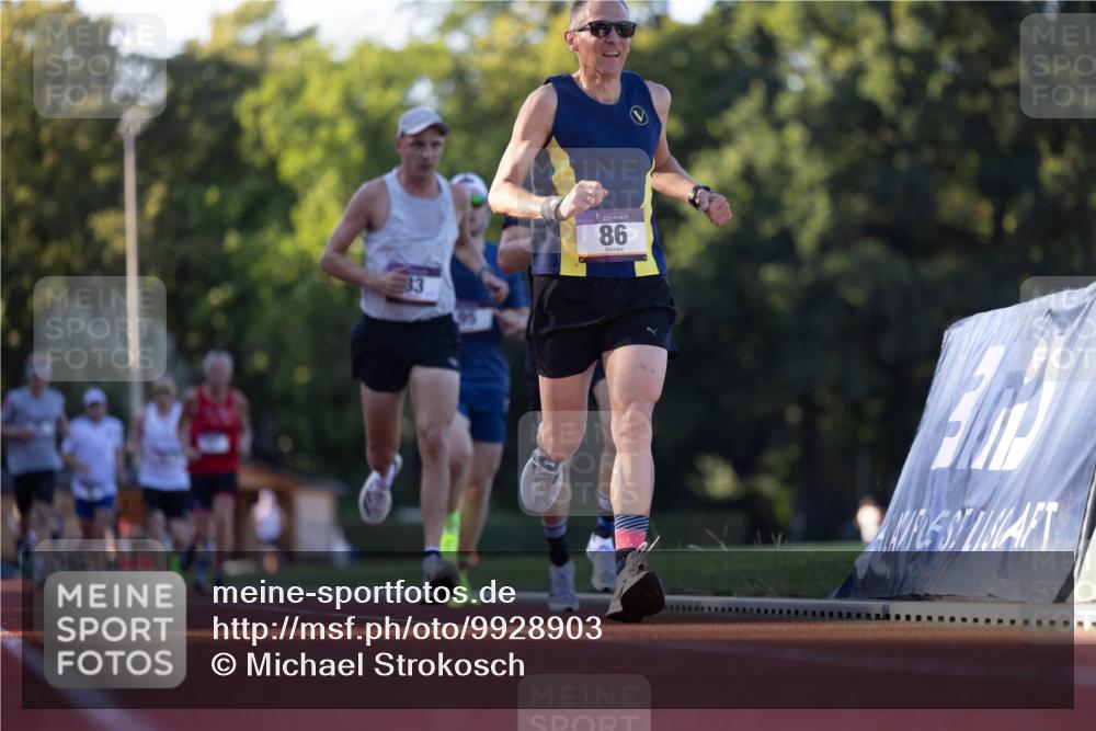 08.08.2026 - Nacht der Zehner Michael Strokosch http://msf.ph/oto/9928903 08.08.2026 18:22:53 Laufen 33, 86 meine-sportfotos.de