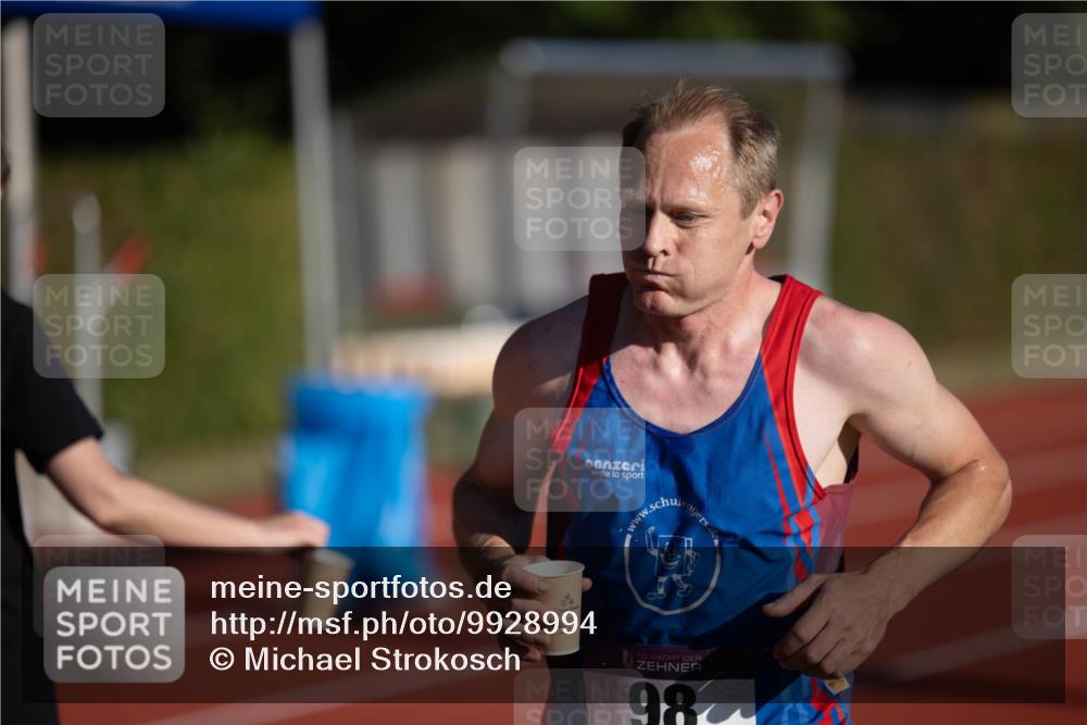 08.08.2026 - Nacht der Zehner Michael Strokosch http://msf.ph/oto/9928994 08.08.2026 18:29:23 Laufen 10, 982 meine-sportfotos.de