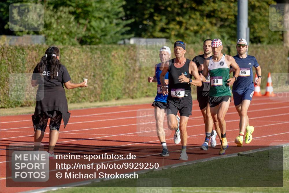 08.08.2026 - Nacht der Zehner Michael Strokosch http://msf.ph/oto/9929250 08.08.2026 18:36:05 Laufen 84, 88, 95, 95 meine-sportfotos.de
