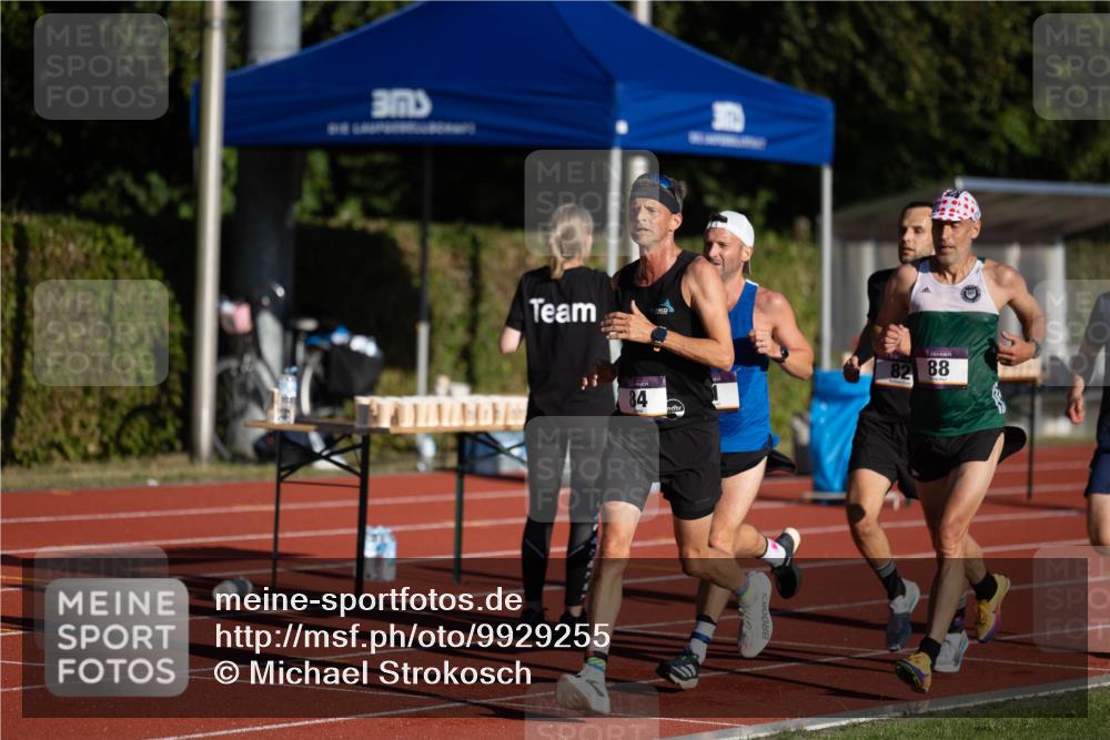 08.08.2026 - Nacht der Zehner Michael Strokosch http://msf.ph/oto/9929255 08.08.2026 18:36:09 Laufen 84, 82, 88 meine-sportfotos.de
