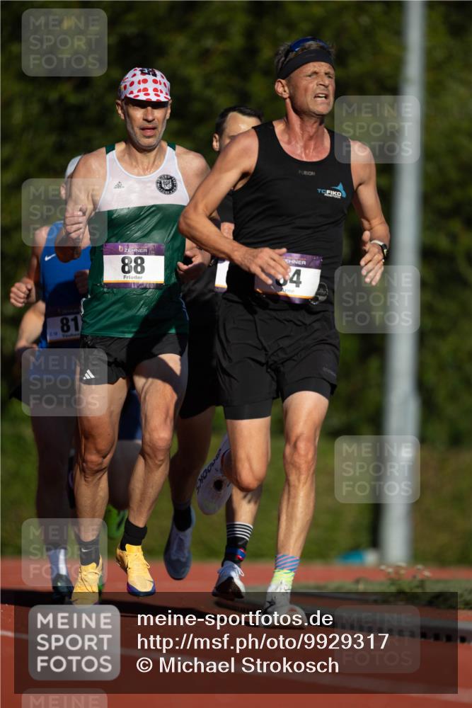 08.08.2026 - Nacht der Zehner Michael Strokosch http://msf.ph/oto/9929317 08.08.2026 18:38:01 Laufen 819, 81, 70, 88, 4 meine-sportfotos.de