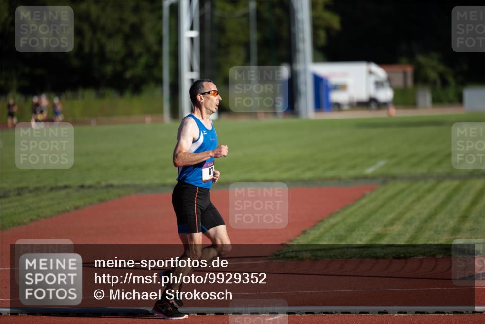 08.08.2026 - Nacht der Zehner Michael Strokosch http://msf.ph/oto/9929352 08.08.2026 18:39:04 Laufen 87 meine-sportfotos.de