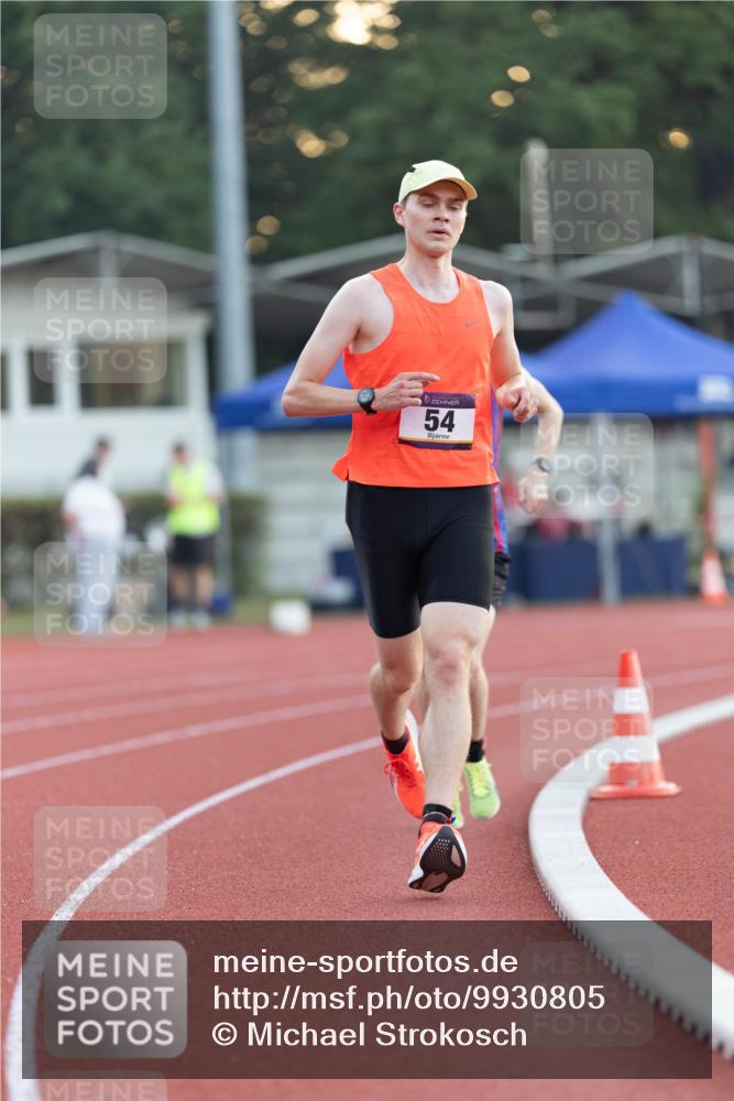08.08.2026 - Nacht der Zehner Michael Strokosch http://msf.ph/oto/9930805 08.08.2026 20:31:57 Laufen 54 meine-sportfotos.de