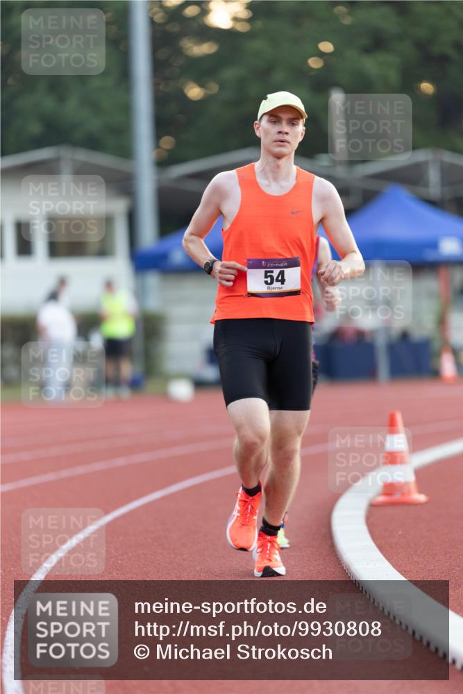 08.08.2026 - Nacht der Zehner Michael Strokosch http://msf.ph/oto/9930808 08.08.2026 20:31:57 Laufen 54 meine-sportfotos.de