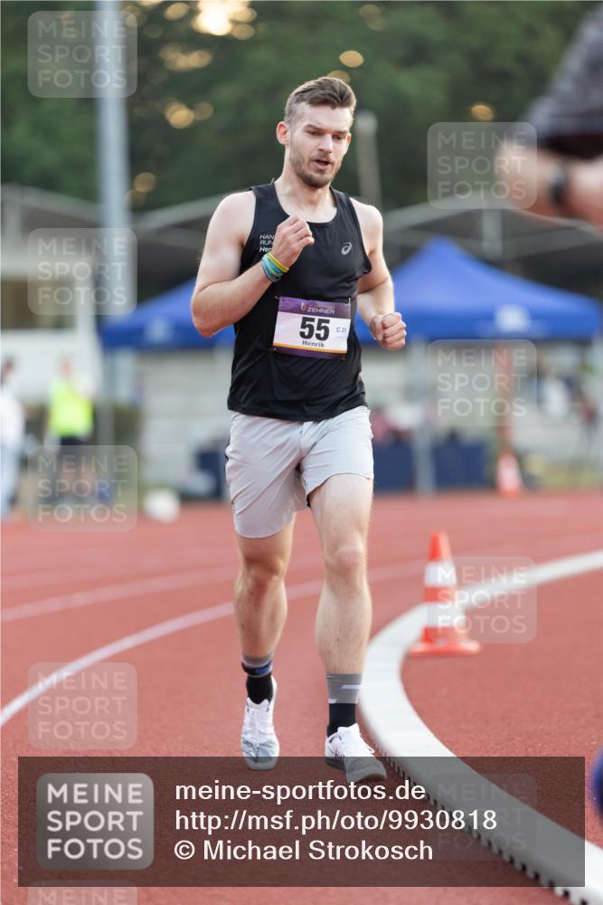 08.08.2026 - Nacht der Zehner Michael Strokosch http://msf.ph/oto/9930818 08.08.2026 20:32:02 Laufen 55, 31 meine-sportfotos.de