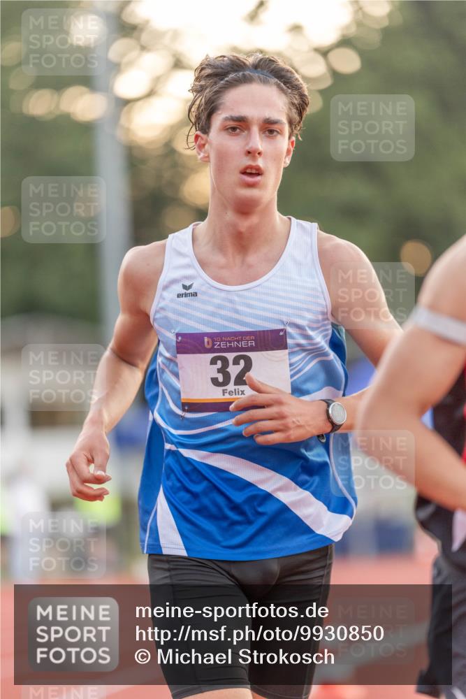 08.08.2026 - Nacht der Zehner Michael Strokosch http://msf.ph/oto/9930850 08.08.2026 20:32:21 Laufen 10, 32 meine-sportfotos.de