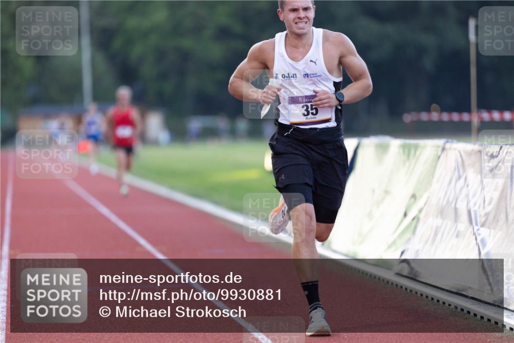 08.08.2026 - Nacht der Zehner Michael Strokosch http://msf.ph/oto/9930881 08.08.2026 20:47:10 Laufen 10, 35 meine-sportfotos.de
