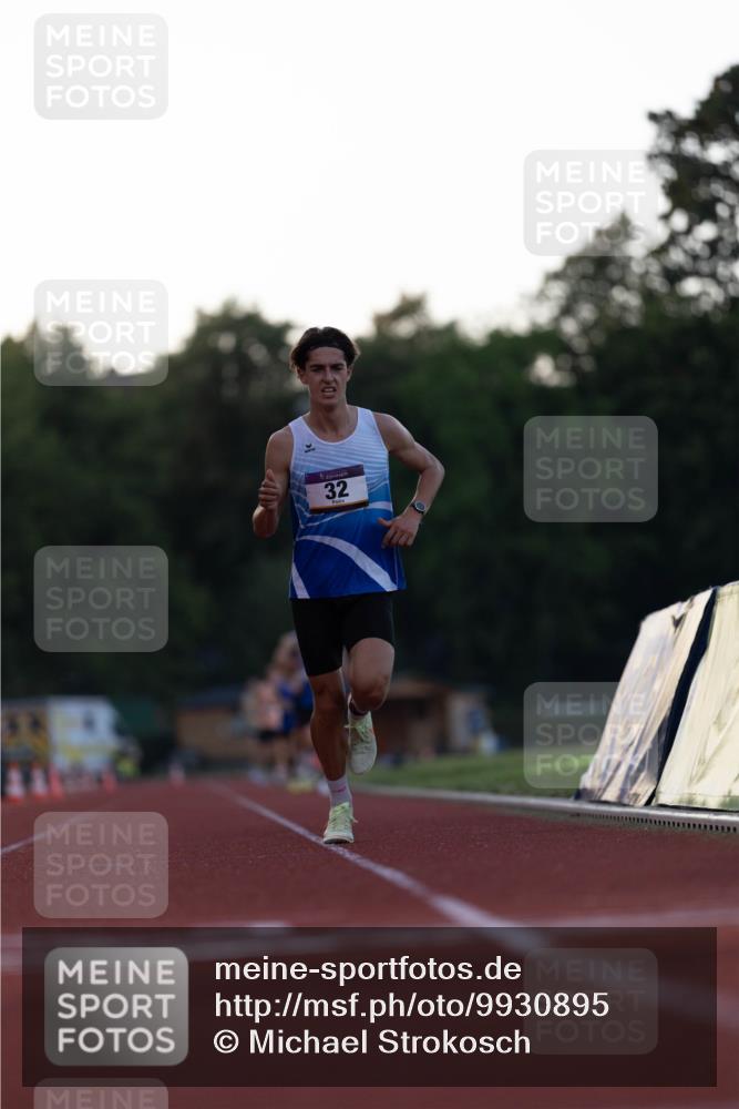 08.08.2026 - Nacht der Zehner Michael Strokosch http://msf.ph/oto/9930895 08.08.2026 20:47:27 Laufen 38, 32 meine-sportfotos.de