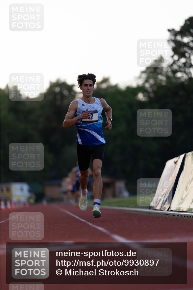 08.08.2026 - Nacht der Zehner Michael Strokosch http://msf.ph/oto/9930897 08.08.2026 20:47:27 Laufen 48, 2 meine-sportfotos.de