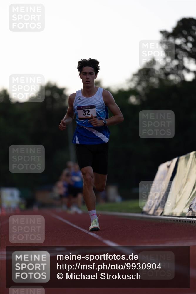 08.08.2026 - Nacht der Zehner Michael Strokosch http://msf.ph/oto/9930904 08.08.2026 20:47:28 Laufen 32 meine-sportfotos.de