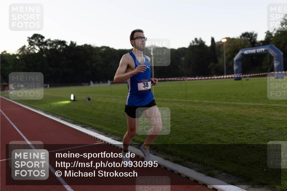 08.08.2026 - Nacht der Zehner Michael Strokosch http://msf.ph/oto/9930995 08.08.2026 20:52:04 Laufen 38 meine-sportfotos.de