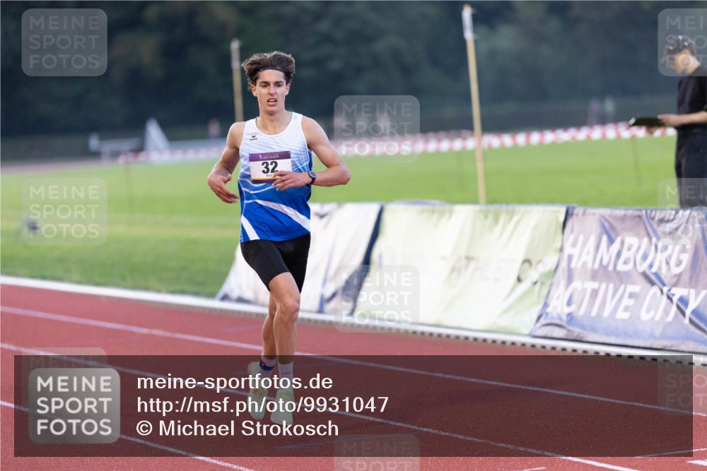 08.08.2026 - Nacht der Zehner Michael Strokosch http://msf.ph/oto/9931047 08.08.2026 20:55:49 Laufen 32 meine-sportfotos.de