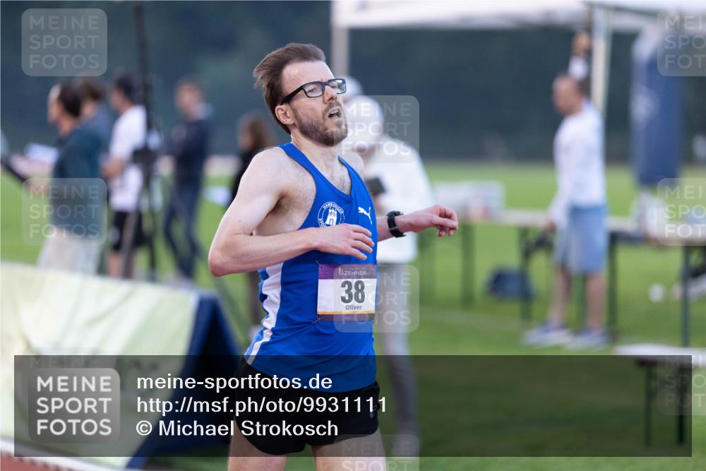08.08.2026 - Nacht der Zehner Michael Strokosch http://msf.ph/oto/9931111 08.08.2026 20:57:25 Laufen 105, 38 meine-sportfotos.de