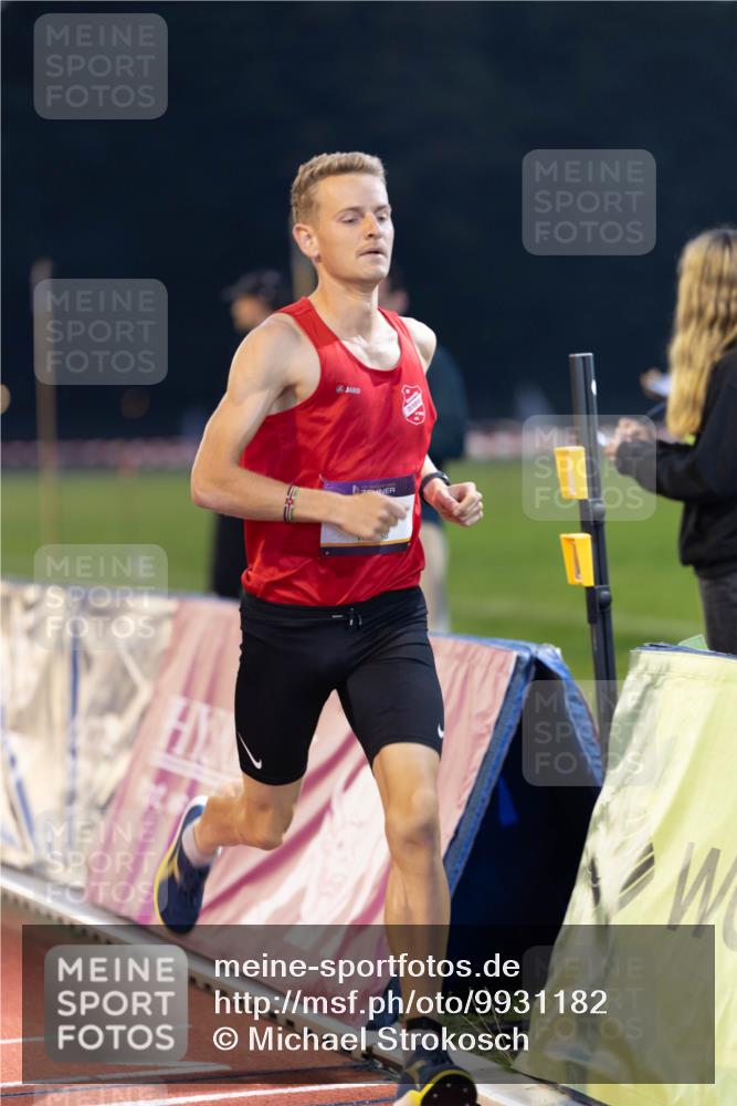 08.08.2026 - Nacht der Zehner Michael Strokosch http://msf.ph/oto/9931182 08.08.2026 21:19:40 Laufen  meine-sportfotos.de