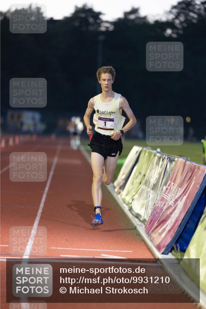 08.08.2026 - Nacht der Zehner Michael Strokosch http://msf.ph/oto/9931210 08.08.2026 21:21:54 Laufen  meine-sportfotos.de